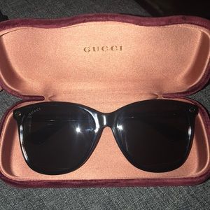 NWOT Gucci sunglasses!